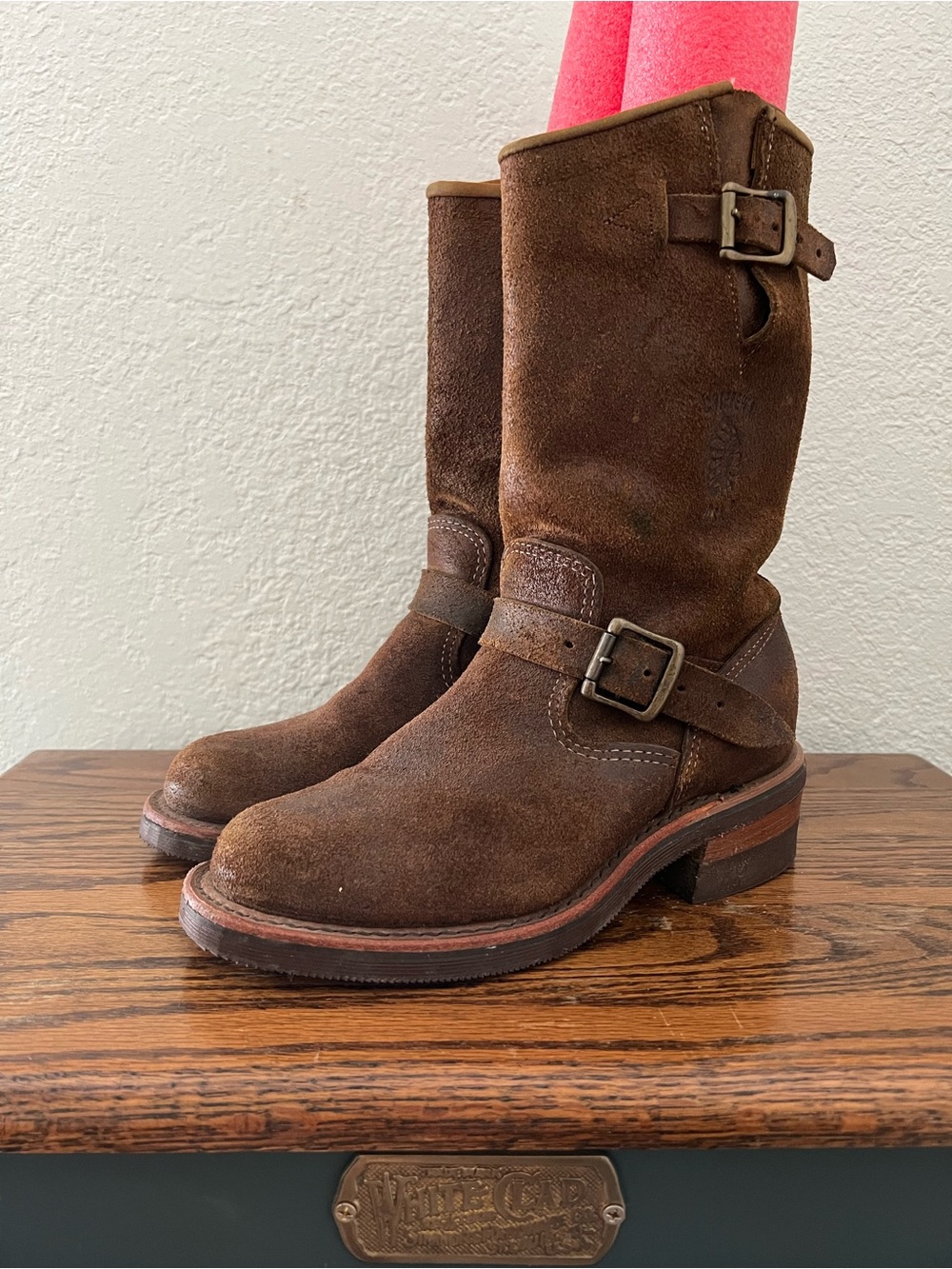 Vintage Chippewa 27911 Brown Rough Out Vibram Sole Engineer Boots Size 5.5